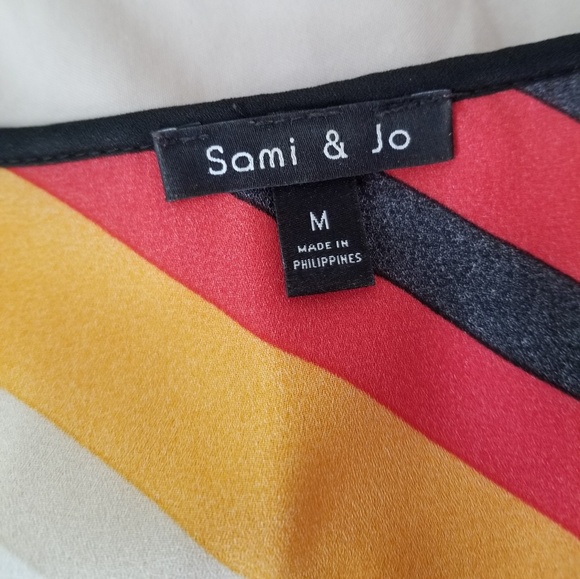 2 for $30 Sami & Jo Boho Chevron Patterned Tunic - Picture 4 of 4